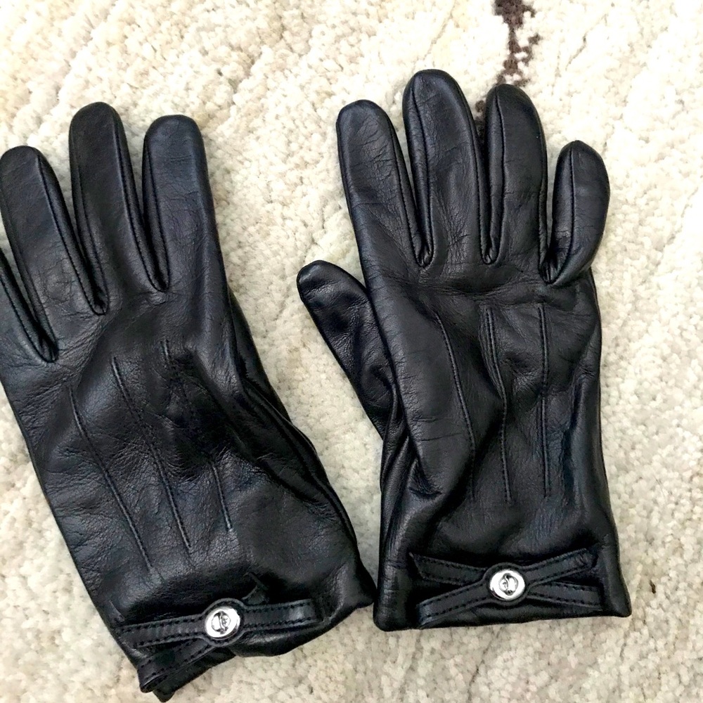 Coach leather gloves